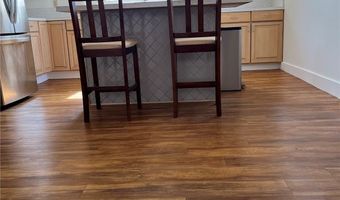 710 Hausten St, Honolulu, HI 96826