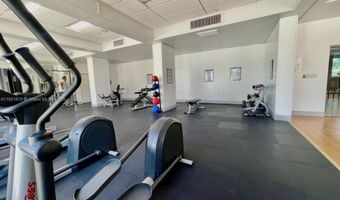 2851 NE 183rd St 907E, Aventura, FL 33160