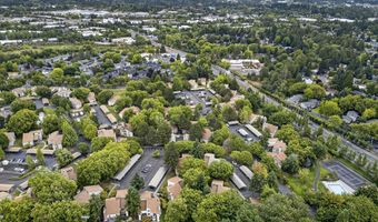 10295 SW Trapper Ter Bld#7, Beaverton, OR 97008