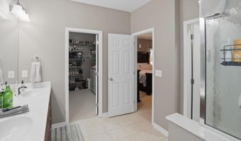 191 Gossamer Dr, Boiling Springs, SC 29316