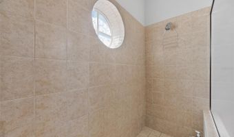 5536 LUMINAR POINTE Ln, Apollo Beach, FL 33572