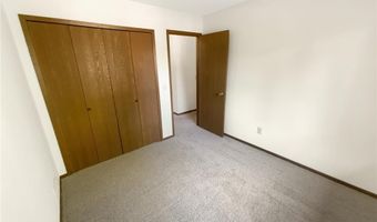 5167 148th St W, Apple Valley, MN 55124