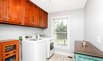 1007 Pembrooke Dr, Bardstown, KY 40004
