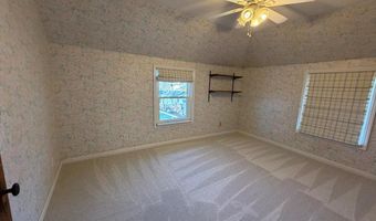 709 N St, Aurora, NE 68818