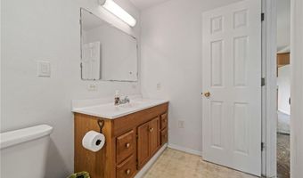505 7th St, Barling, AR 72923