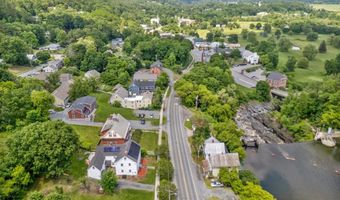 146 S Main St, Bradford, VT 05033