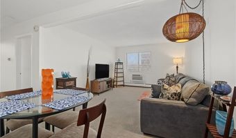 132 Hoffman Ave 207, Cranston, RI 02920