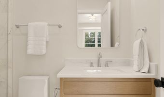 9512 FOREST Rd, Bethesda, MD 20814