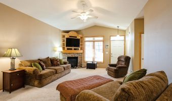 2248 SW 35th St, Ankeny, IA 50023