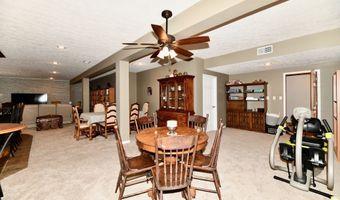 355 Connecticut Cir, Indianapolis, IN 46217