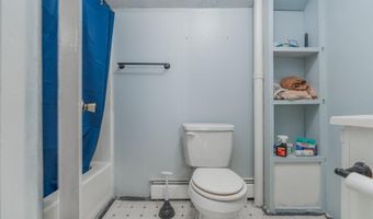 805 Farnum Pike, North Smithfield, RI 02896