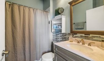 215 W 7th St 1008, Los Angeles, CA 90014