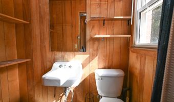 608 Academy St, Batesburg, SC 29006