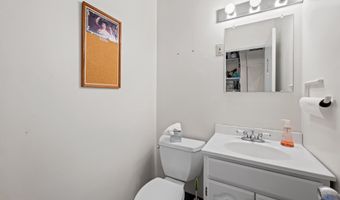 212 DUKE OF GLOUCESTER St, Annapolis, MD 21401