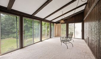 26 Brookmoor Rd, Avon, CT 06001