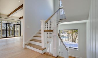 703 A GLENDON Ave, Annapolis, MD 21403