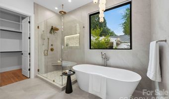 1412 Lyon Ct, Charlotte, NC 28205