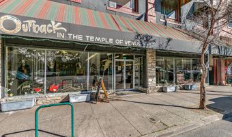 275 E Main St, Ashland, OR 97520