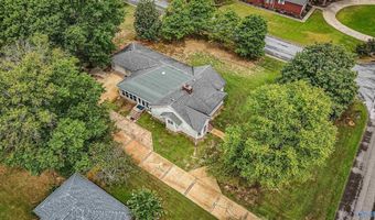 14767 Woodland Rd, Athens, AL 35613
