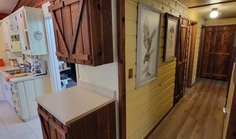 10525 Skunk Creek Rd, Cascade, ID 83611