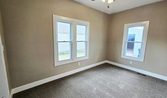 2023 East Ave, Baxter Springs, KS 66713