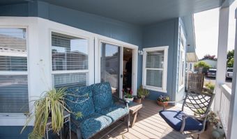 171 Leisure Park Cir, Santa Rosa, CA 95401