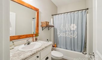 10 Memory Ln, Arden, NC 28704