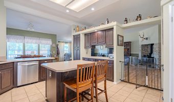 308 SADDLE Rd, Amboy, WA 98601