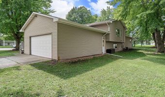 1304 Swanhill Dr, Albert Lea, MN 56007