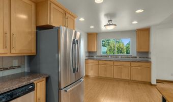 14025 SW ROCHESTER Dr, Beaverton, OR 97008