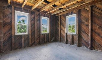 533 Scituate Ave, Cranston, RI 02921