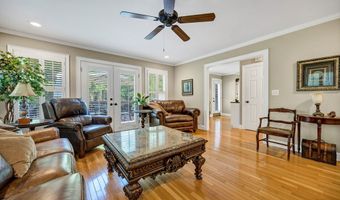 1368 Sunnyhill Dr, Camden, SC 29020