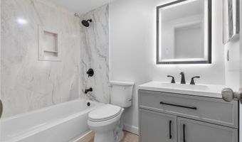 504 RED MANGROVE Ln, Apollo Beach, FL 33572