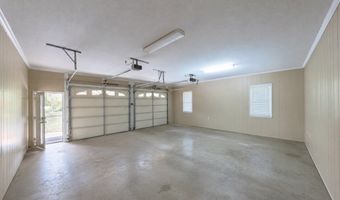 330 River Oaks Dr, Bainbridge, GA 39817