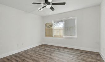 612 S 9th St, Aransas Pass, TX 78336