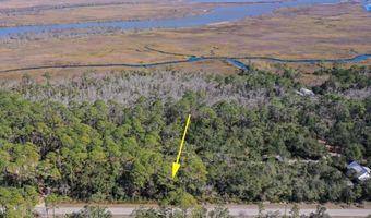 574 Walker Ln, Apalachicola, FL 32320