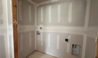 625 Watauga Ln, Aberdeen, NC 28315