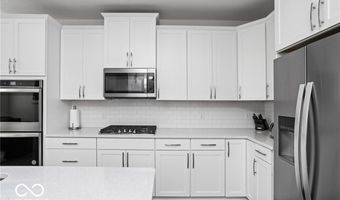 745 Stone Trace Ct, Avon, IN 46123