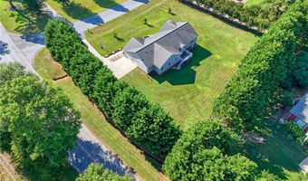 100 Crosscreek Dr, Anderson, SC 29621