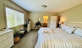 17166 MOUNTAIN Dr, Brookings, OR 97415