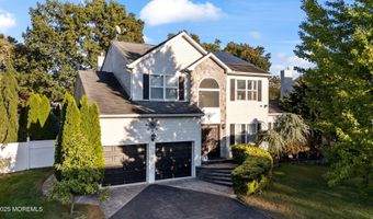126 Manhattan Ave, Bayville, NJ 08721