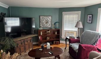 23 Rock St, Bristol, RI 02809