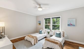 2354 N QUEBEC St, Arlington, VA 22207