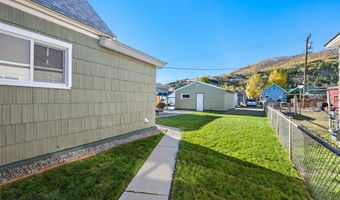 1009 E 5th St, Anaconda, MT 59711