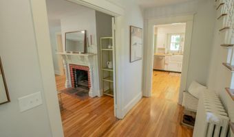 27 Princeton St, Bangor, ME 04401
