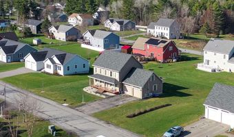 50 Rolling Meadow Dr, Bangor, ME 04401