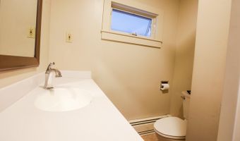 671 Essex St, Bangor, ME 04401