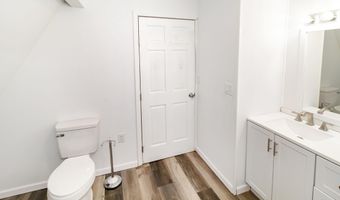 608 N Main St, Bicknell, IN 47512