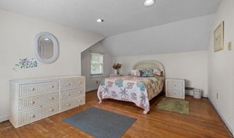 319 Old Causeway Rd, Atlantic Beach, NC 28512