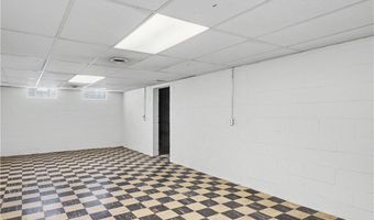 186 E Woodsdale Ave, Akron, OH 44301